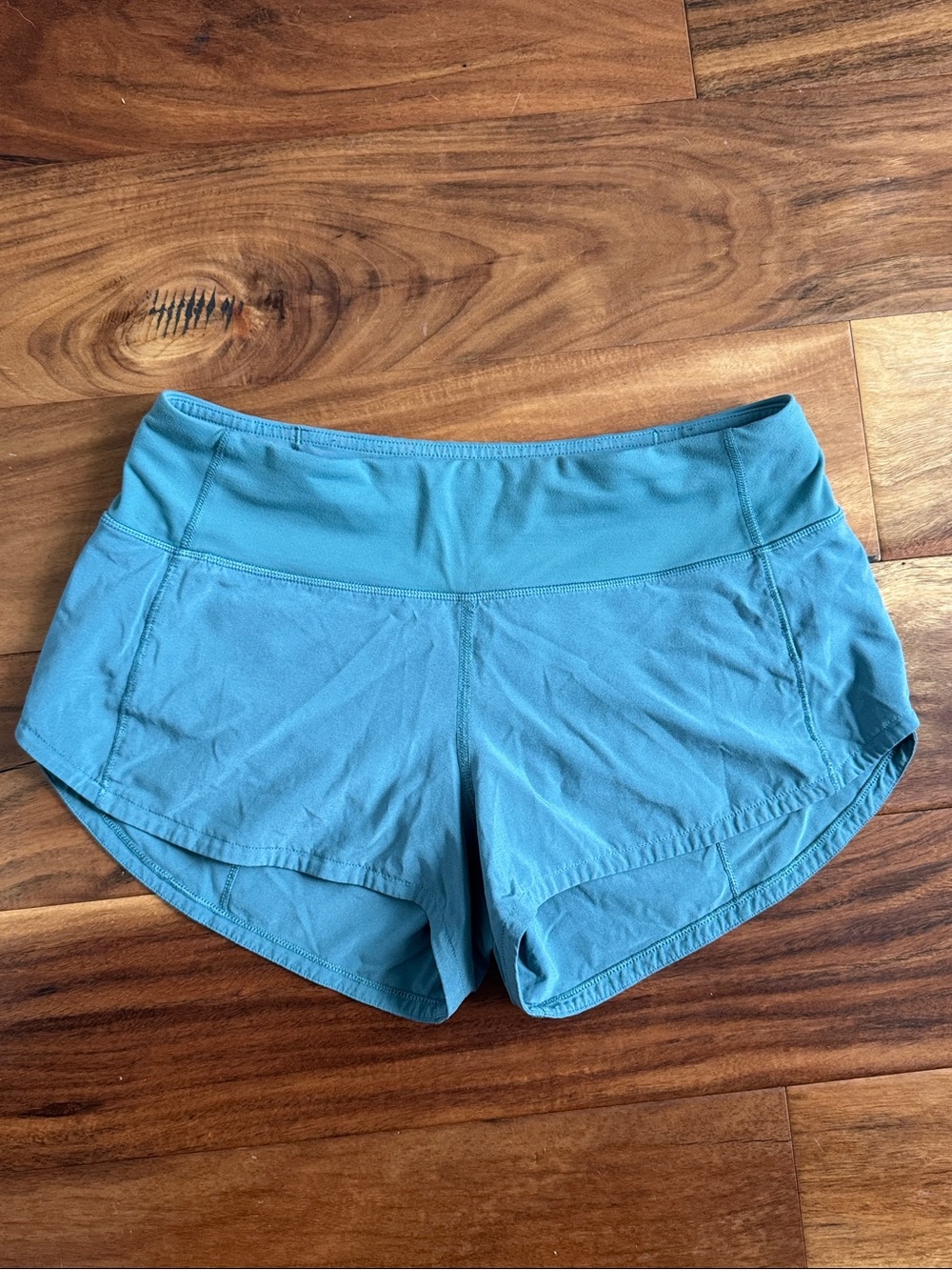 Lululemon Pacific Teal Speed Up Low-Rise Short 2.5" Size 2